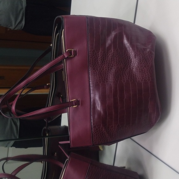 TRINA TURK BURGUNDY EMBOSSED TOTE OR SHOULDER BAG - Picture 5 of 12